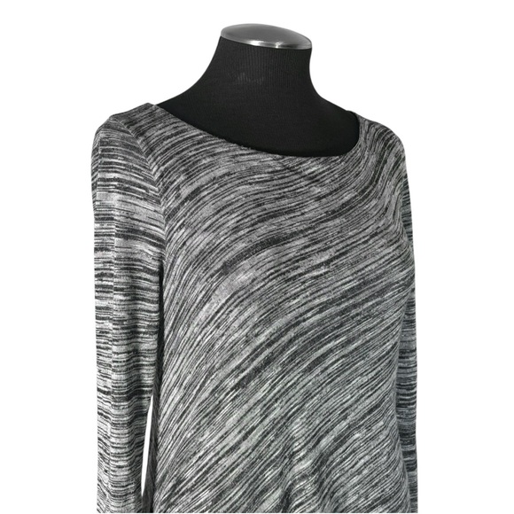 🆕 White House Black Market – Gray Long Sleeve Layered Stretch Top – Small - Picture 4 of 11